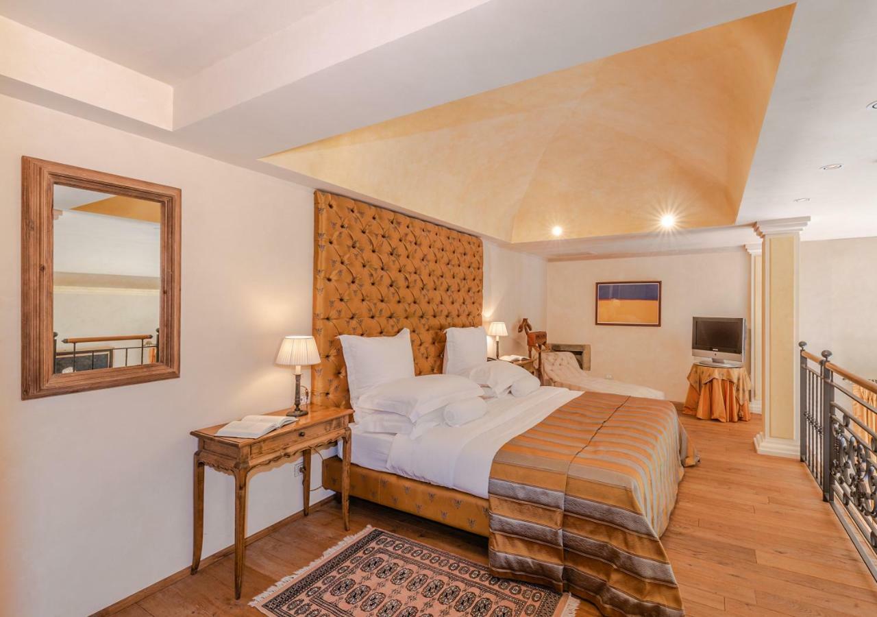 Villa Mangiacane - Small Luxury Hotels Of The World سان كاشّانو إنْ فال دي بيزا المظهر الخارجي الصورة