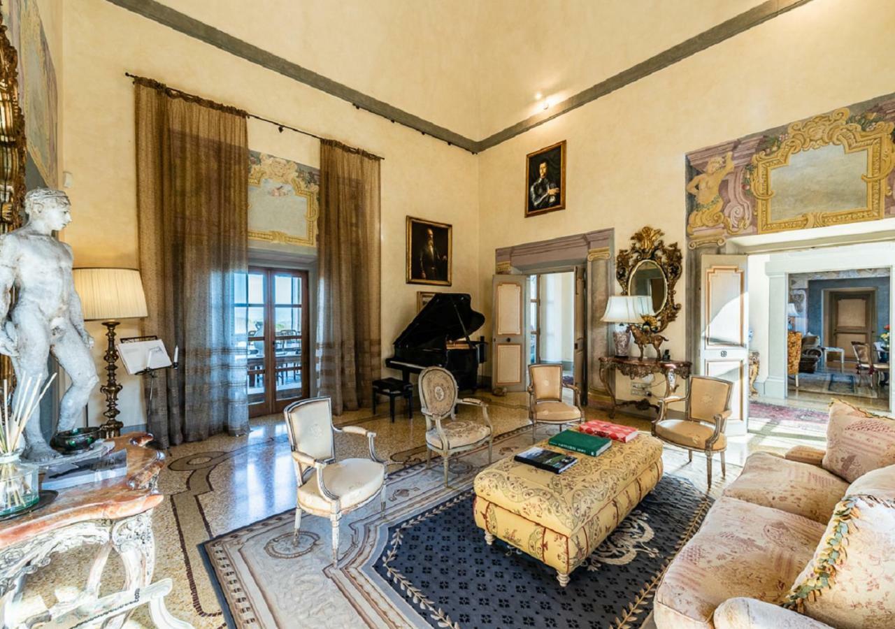 Villa Mangiacane - Small Luxury Hotels Of The World سان كاشّانو إنْ فال دي بيزا المظهر الخارجي الصورة