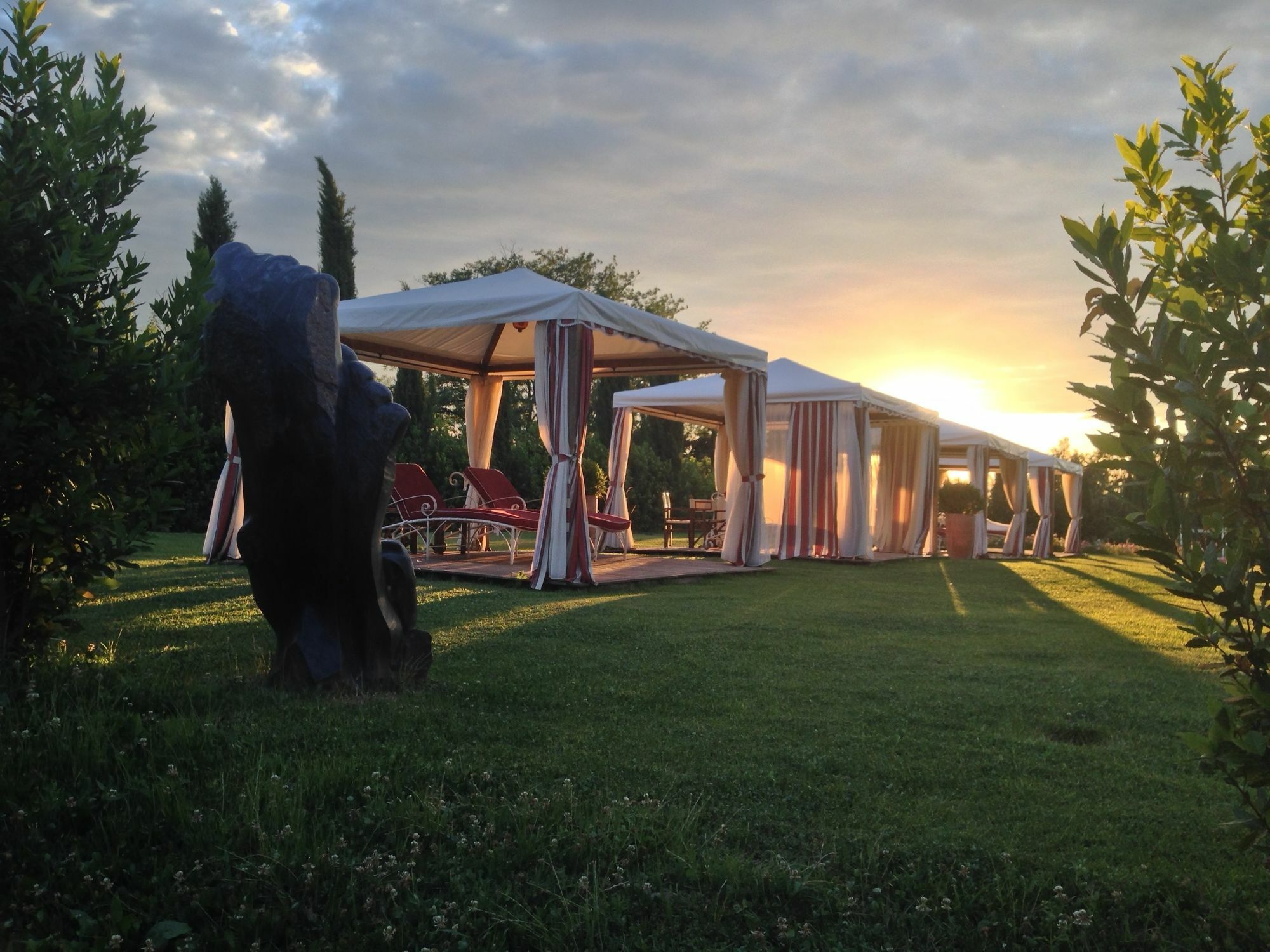 Villa Mangiacane - Small Luxury Hotels Of The World سان كاشّانو إنْ فال دي بيزا المظهر الخارجي الصورة